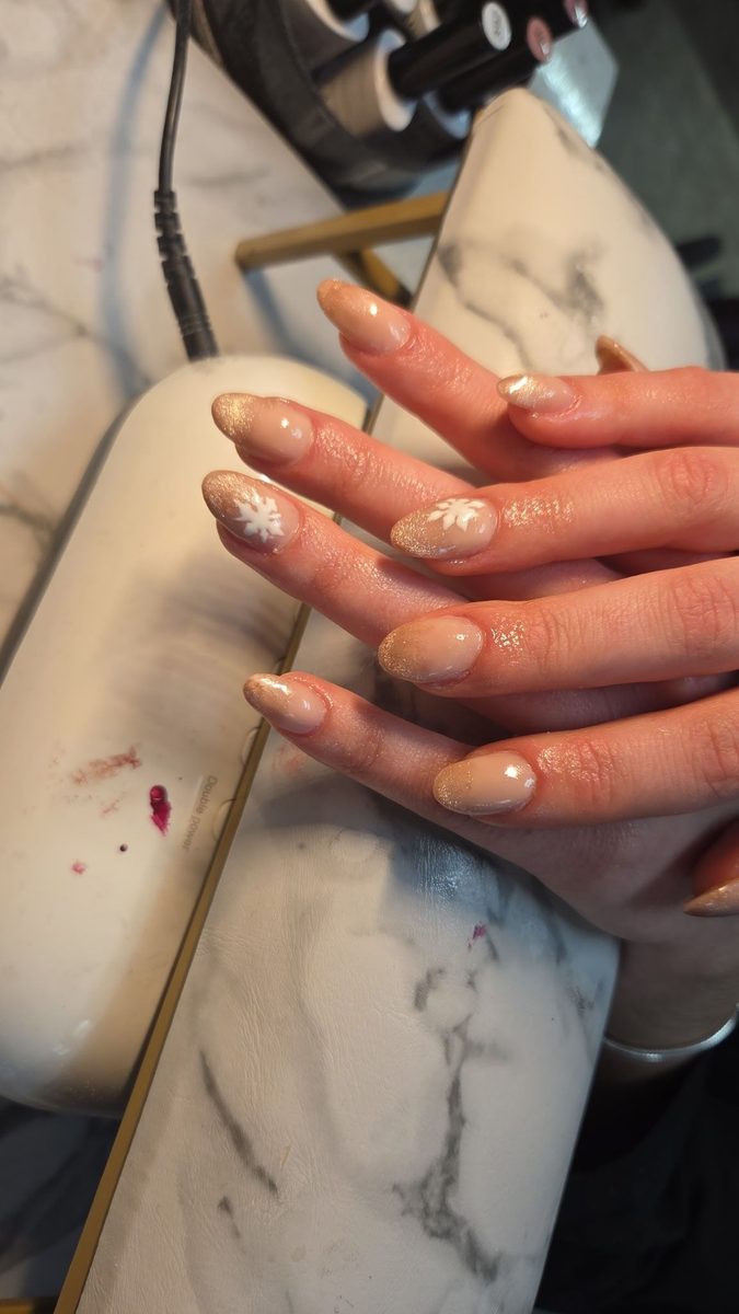 Work by Nikole Erickson at AA'S Salon in Pahrump, Nevada